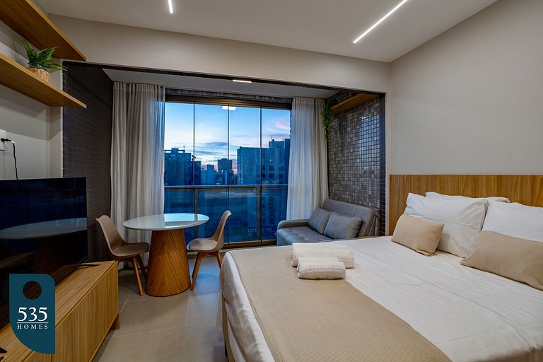 Condo with Pool and Sauna in the Heart of Barra