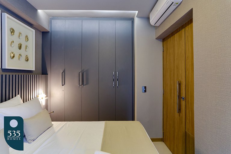 Conforto em apartamento a passos da praia da Barra