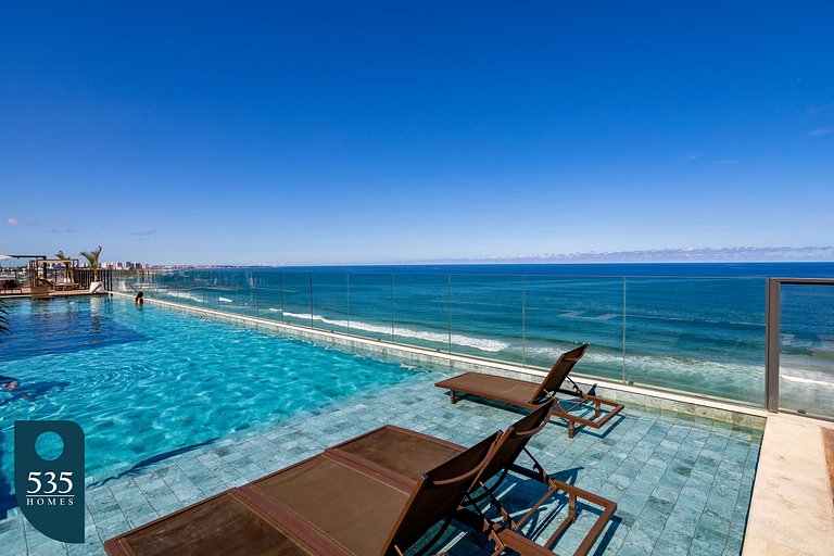 Studio in Beachfront condominium