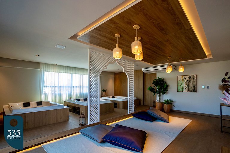 Studio in Beachfront condominium