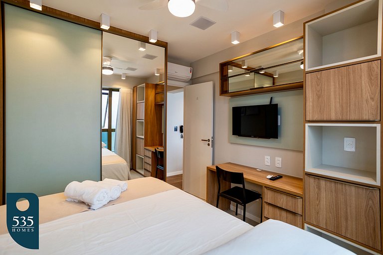 Fully Equipped 2 Bedroom with Ocean View in Barra