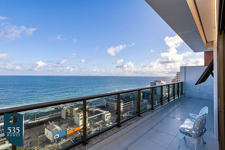 Fully Equipped 2 Bedroom with Ocean View in Barra
