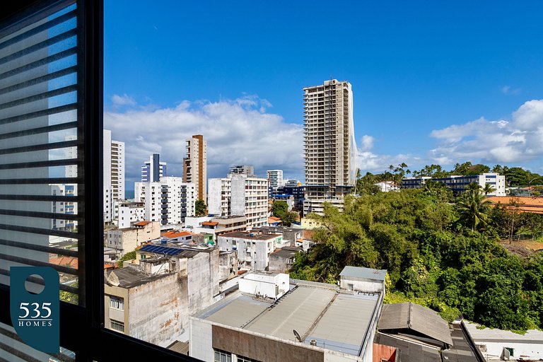 Estadia marcante entre o Farol e o Shopping Barra