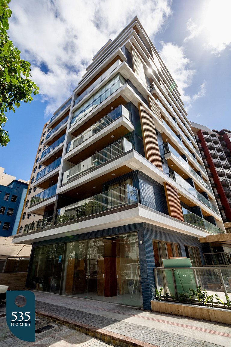 Charm of Barra in Condominium Steps from the Farol