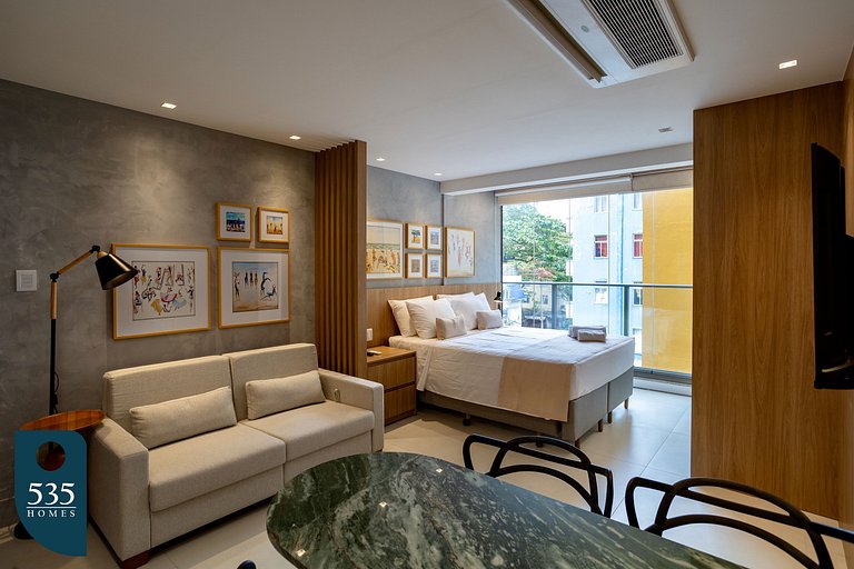 Charm of Barra in Condominium Steps from the Farol