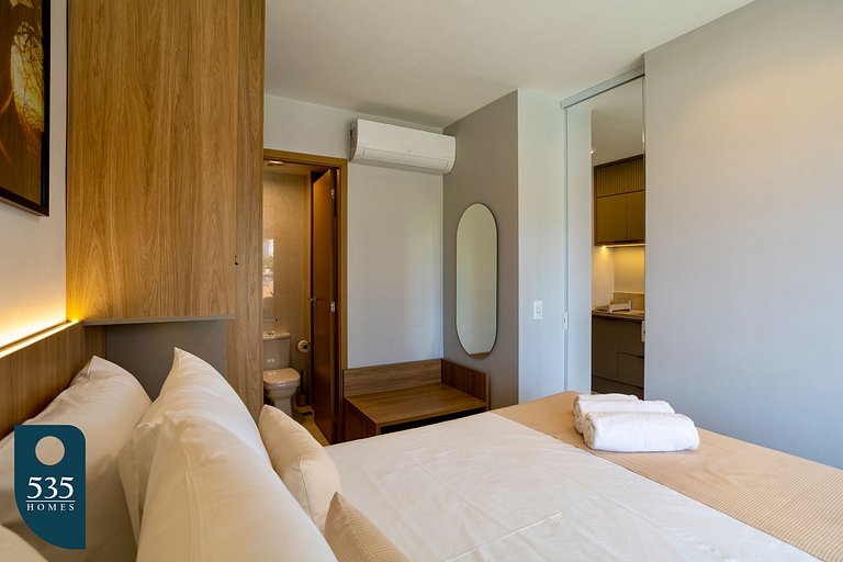 Quarto e sala moderno a 700m do Salvador Shopping