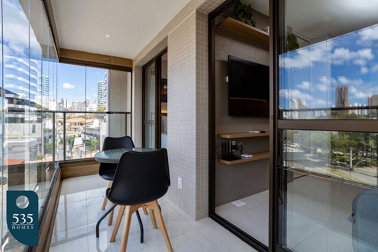Quarto e sala moderno a 700m do Salvador Shopping