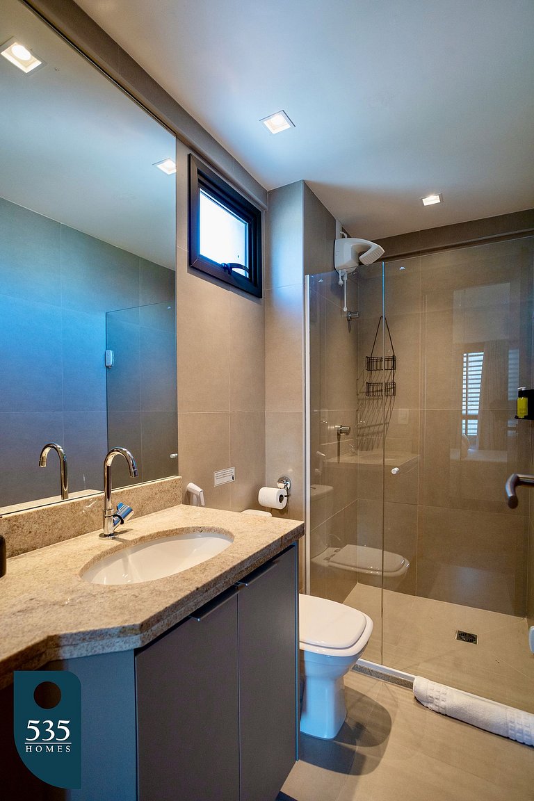 Comfort near Farol Beach & Shopping Barra