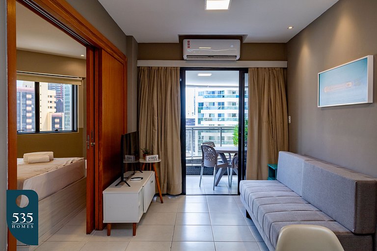 Stay comfortably next to Salvador Shopping