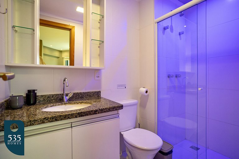 Stay comfortably next to Salvador Shopping