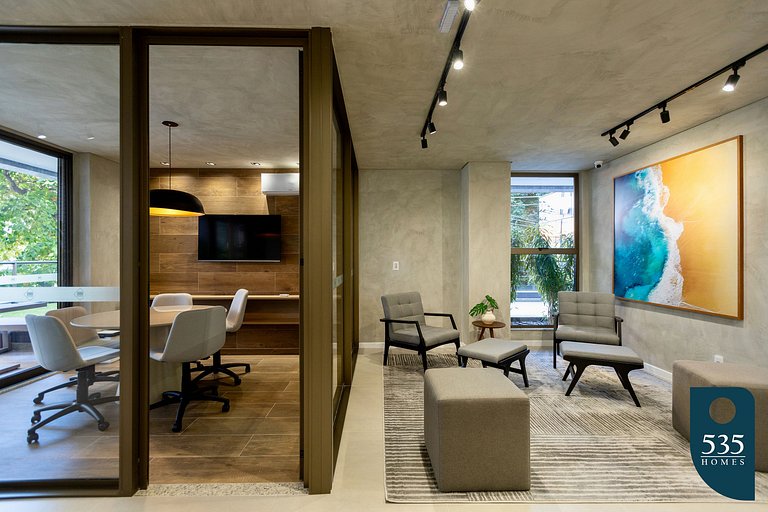 Bedsitter in Barra 550m from Shopping Barra