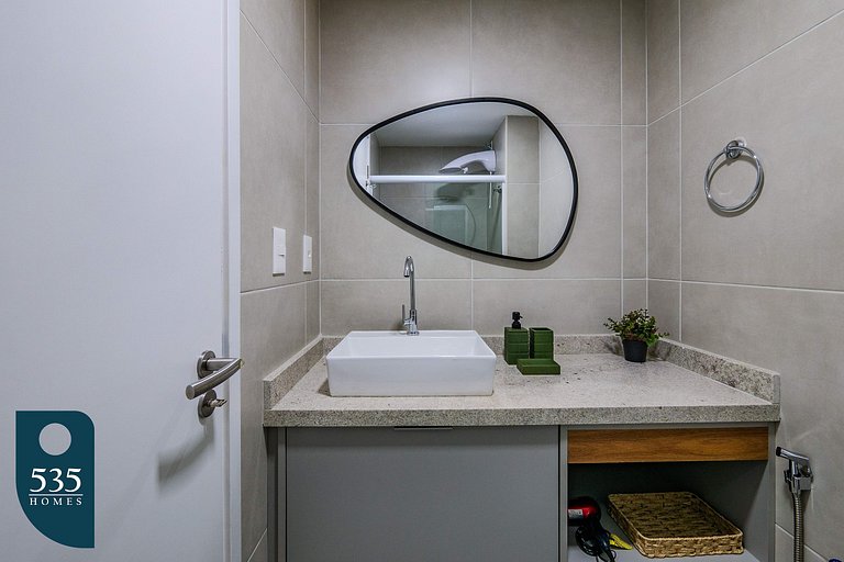 Viva Salvador entre praia e Centro de Convenções