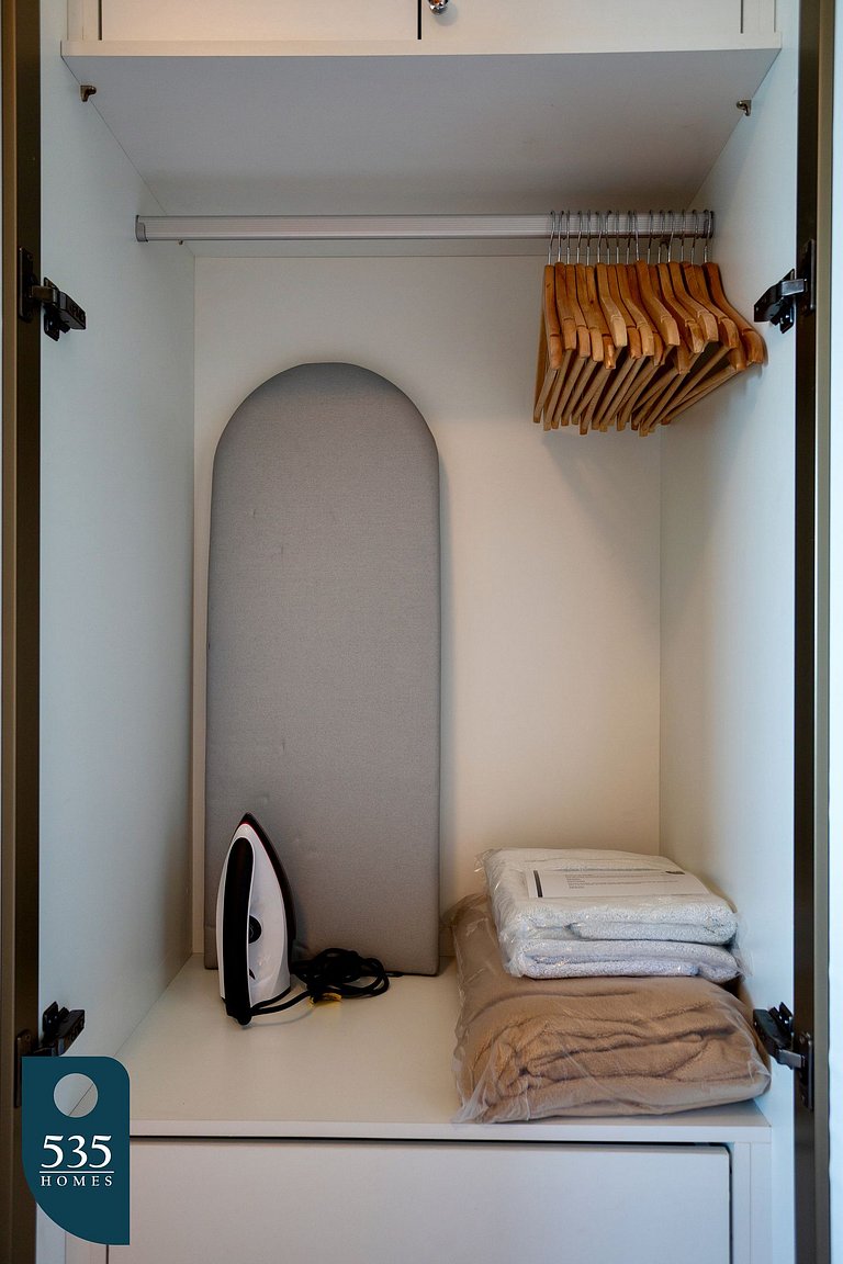 Relax with a View of the Barra Lighthouse