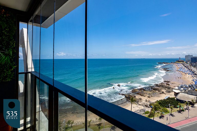 Relaxe com vista espetacular para o Farol da Barra