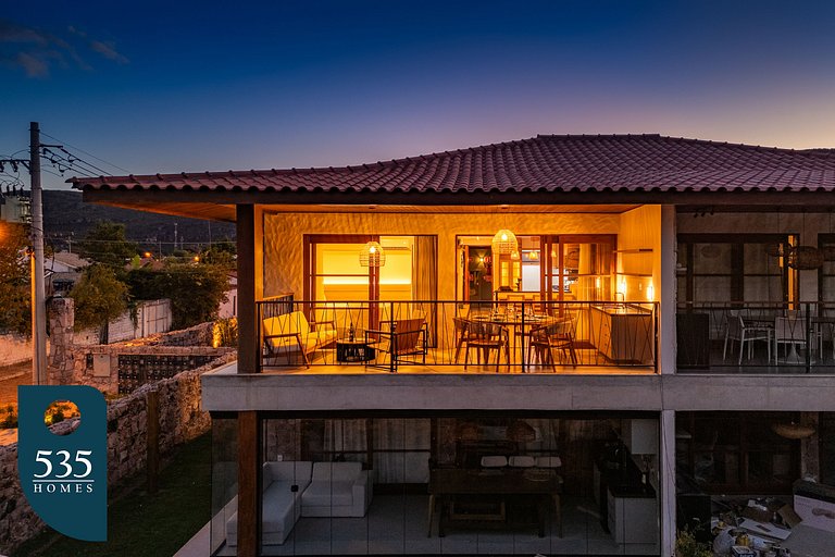 Stay in 2 Bedroom Apartment in Mucugê city center