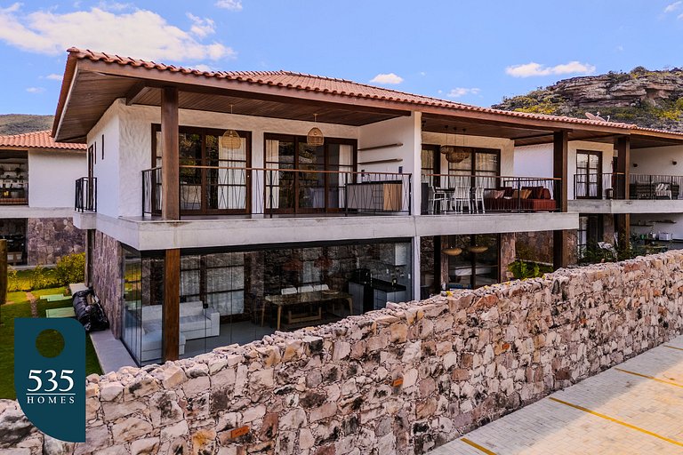 Fique em apartamento 2 quartos no centro de Mucugê