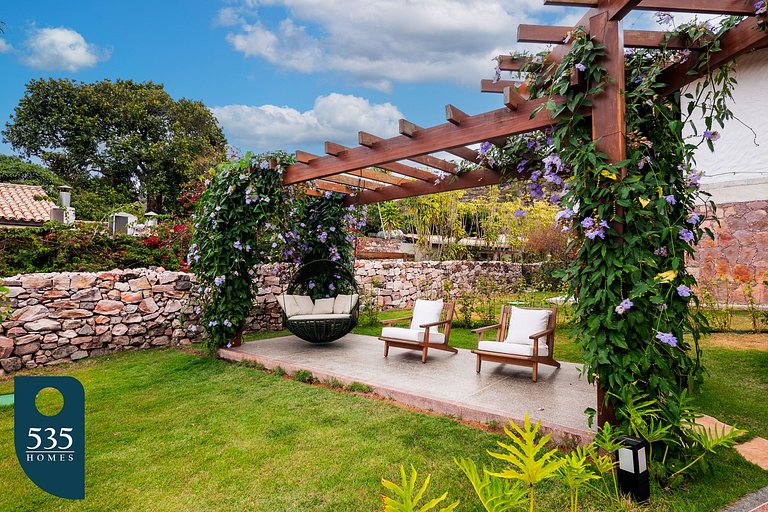 Stay in 2 Bedroom Apartment in Mucugê city center