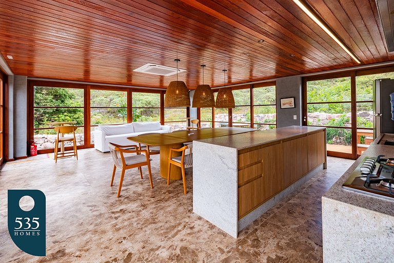 Stay in 2 Bedroom Apartment in Mucugê city center