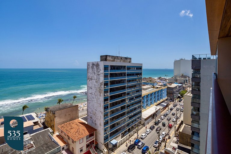 Aproveite sua estadia a passos do Farol da Barra