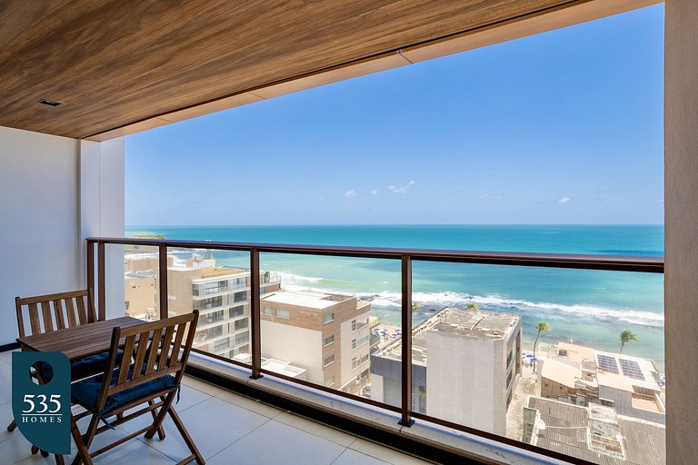 Enjoy your stay steps from Farol da Barra