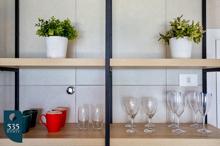 Aproveite sua estadia a passos do Farol da Barra