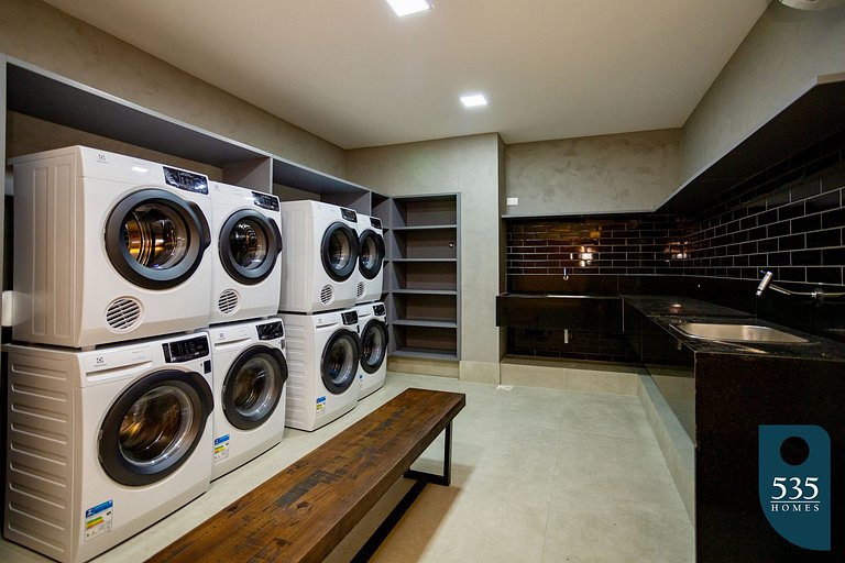 Aproveite sua estadia a passos do Farol da Barra