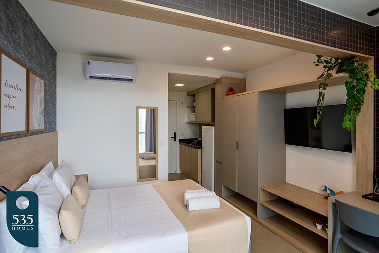 Enjoy Salvador between the sea and Shopping Barra