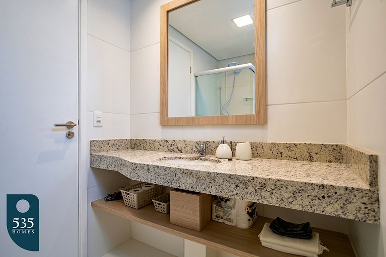 Aproveite Salvador entre o mar e o Shopping Barra