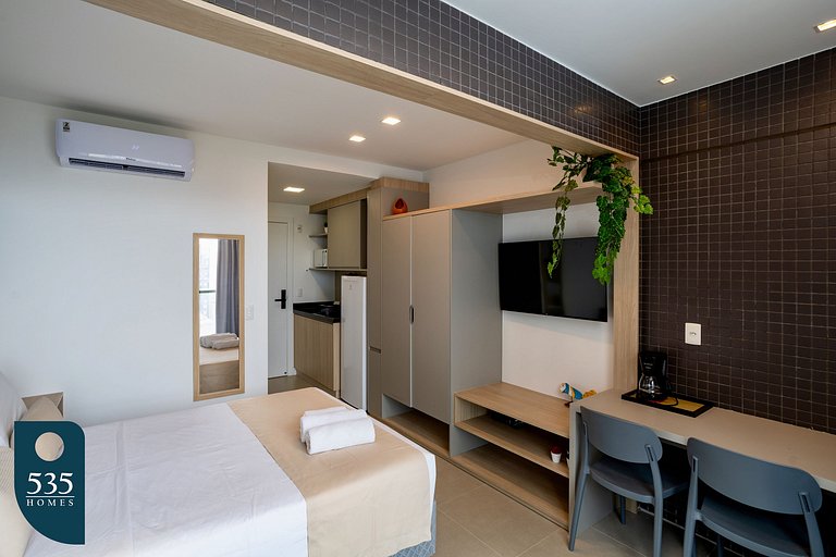 Enjoy Salvador between the sea and Shopping Barra