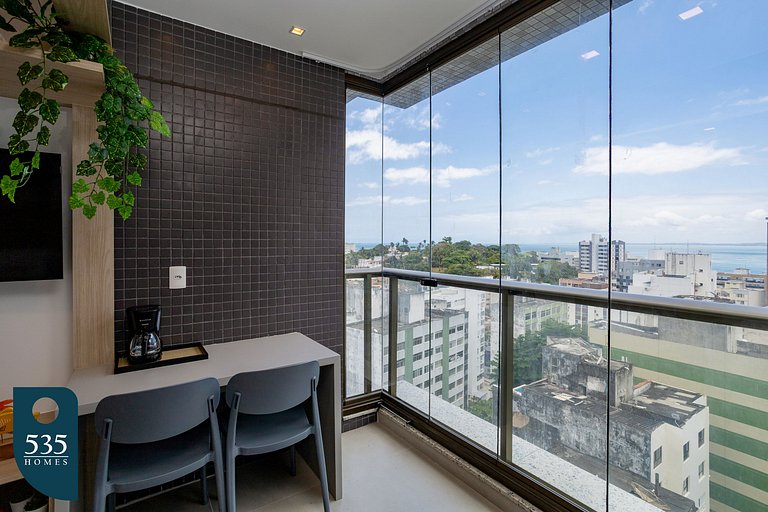 Enjoy Salvador between the sea and Shopping Barra