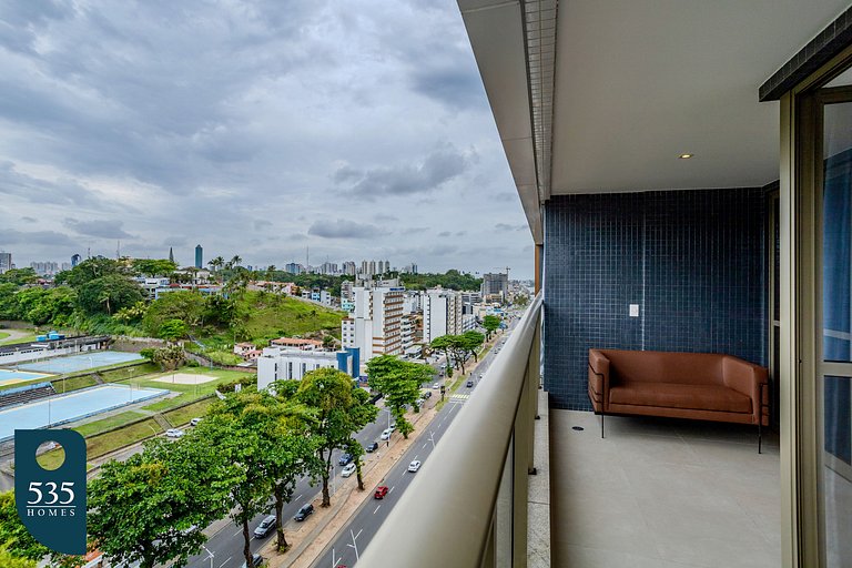 Conheça o charme de Ondina em condomínio beira mar