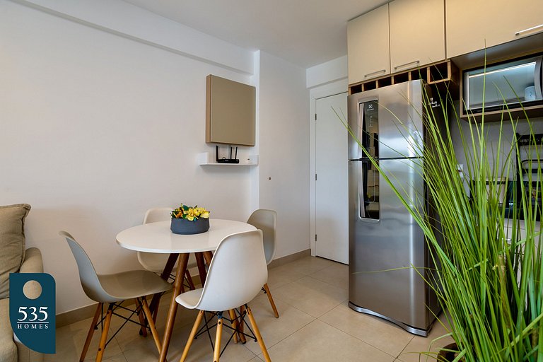 Discover the charm of Ondina in beachfront condo