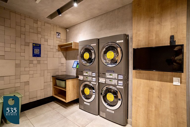 Conheça o charme de Ondina em condomínio beira mar