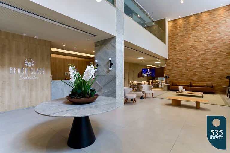 Discover the charm of Ondina in beachfront condo