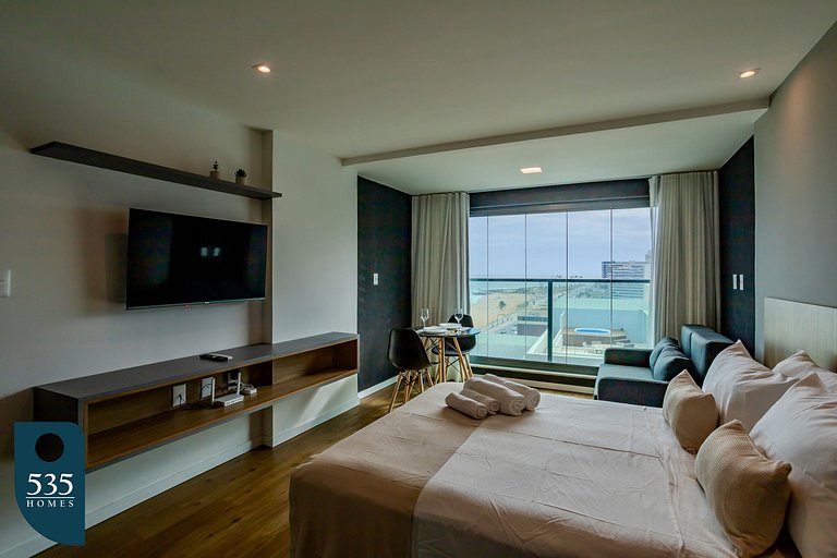 Sea view in high floor in Armação