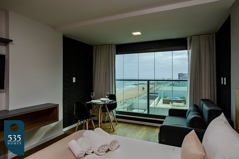 Sea view in high floor in Armação