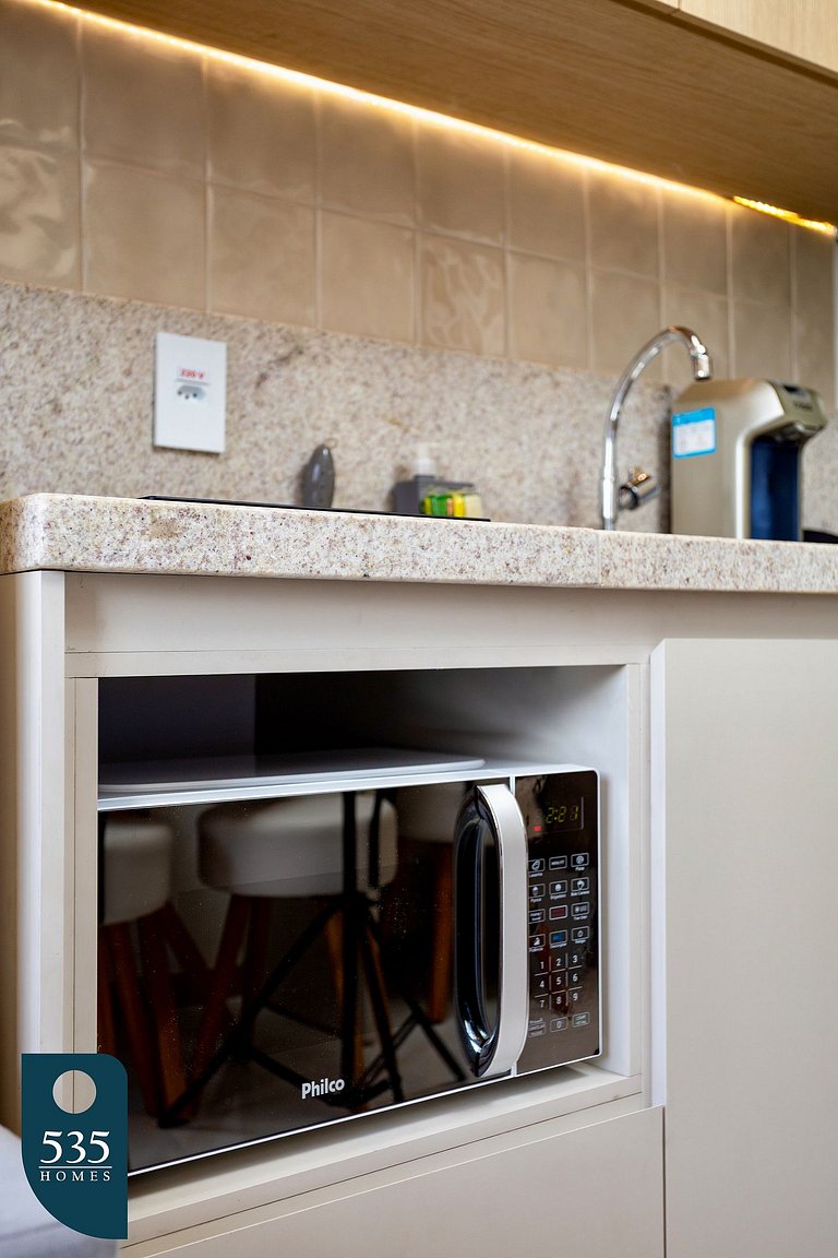 Apartamento aconchegante em andar alto em Ondina