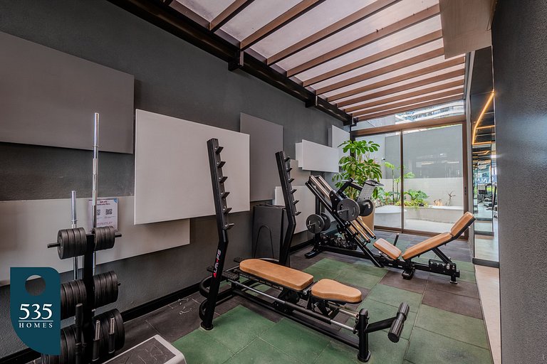 Studio localizado dentro da praia da Barra