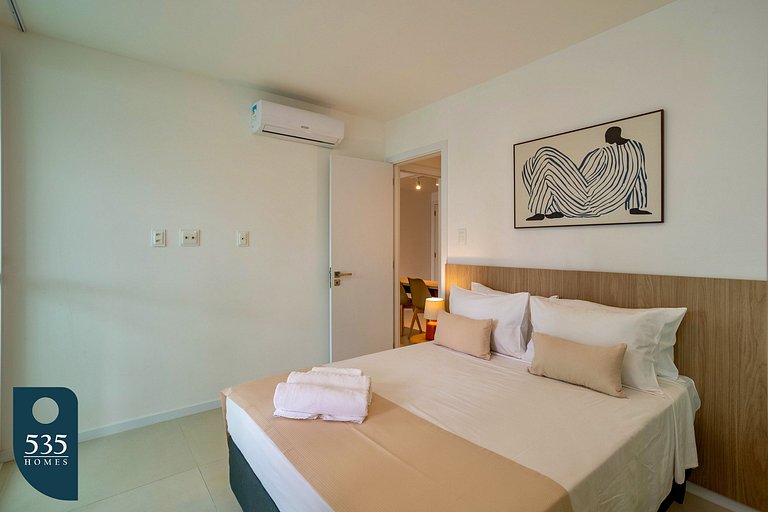 Stay Steps from the Barra Lighthouse