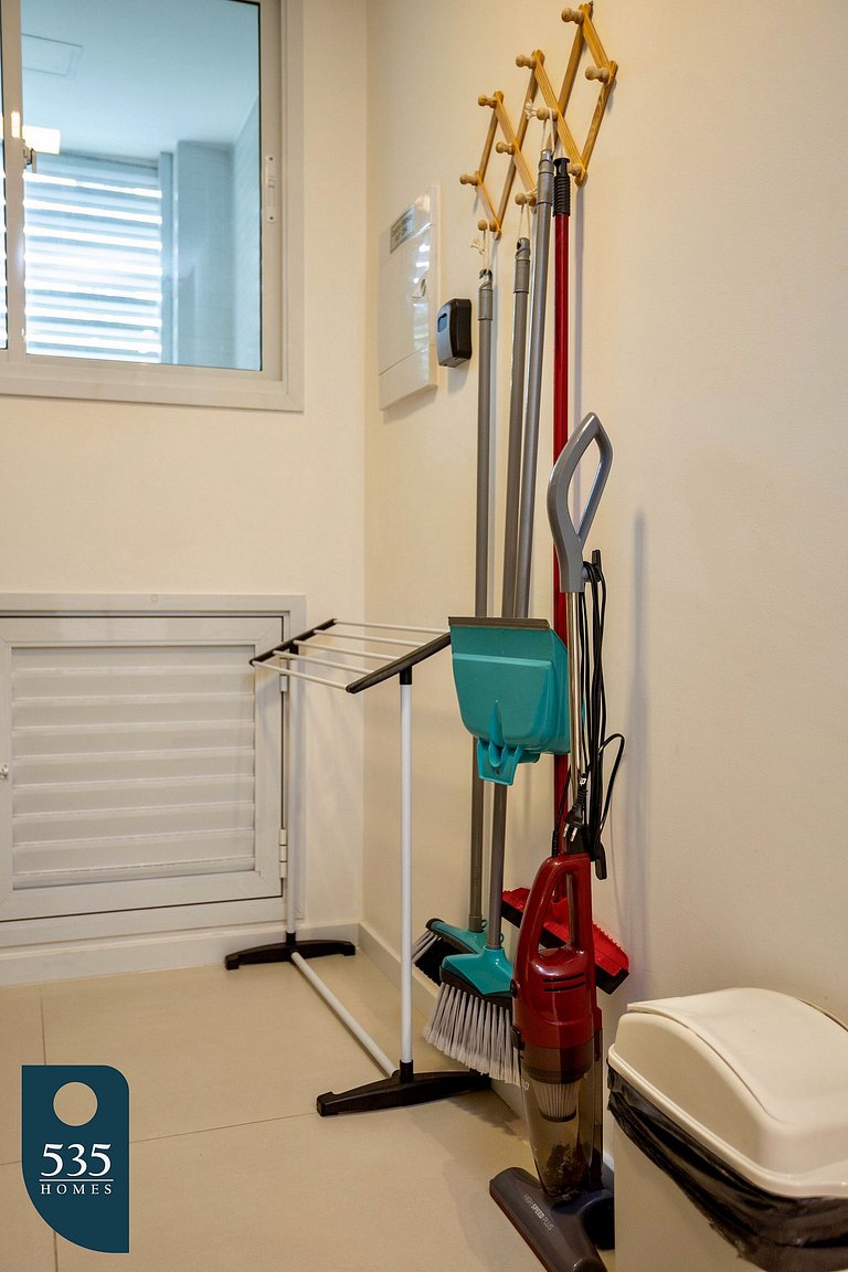 Stay Steps from the Barra Lighthouse