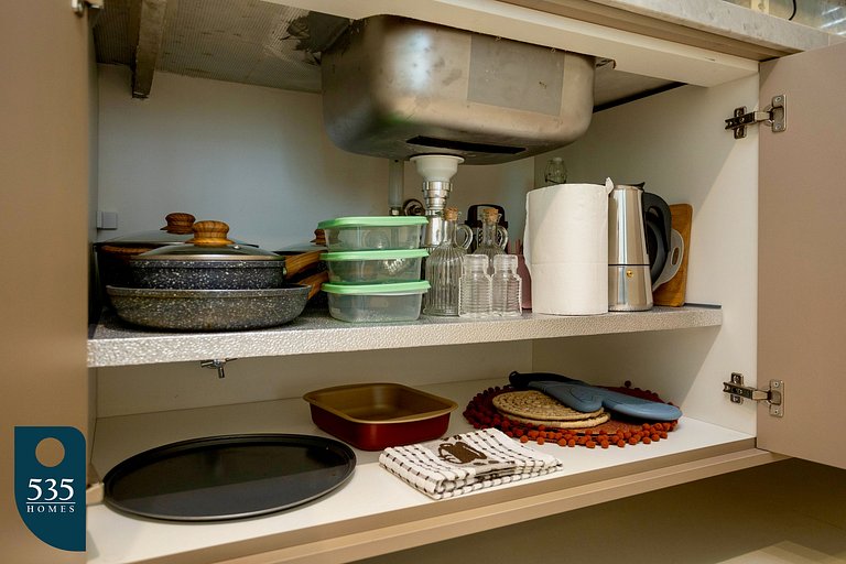 Stay Steps from the Barra Lighthouse