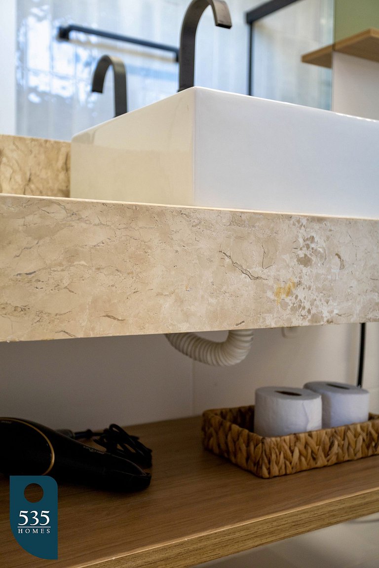 Quarto e sala vista mar em Stella a 400m da praia