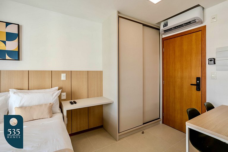 Studio in Caminho das Árvores with elevated view