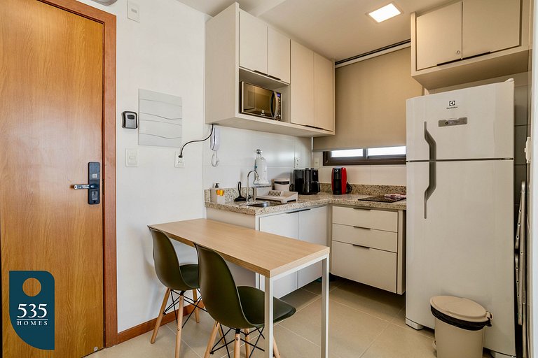 Studio in Caminho das Árvores with elevated view