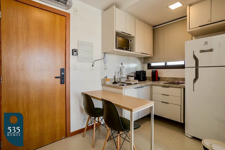 Studio in Caminho das Árvores with elevated view