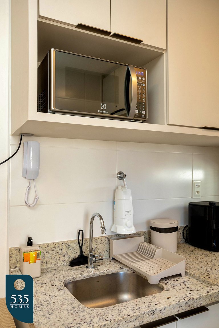 Studio no Caminho das Árvores com vista do alto