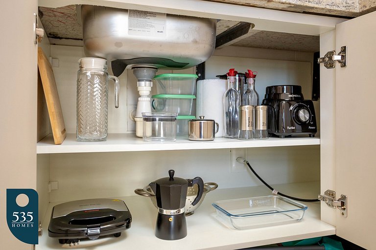 Studio in Caminho das Árvores with elevated view