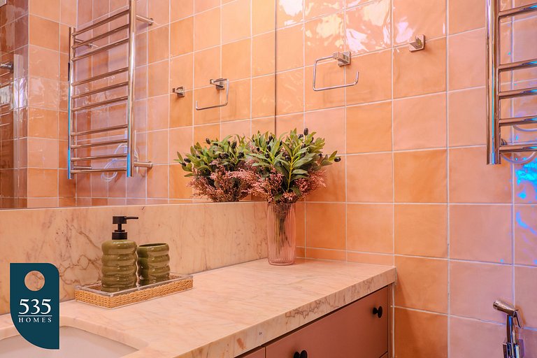 Apartamento na Armação com Vista para o Mar