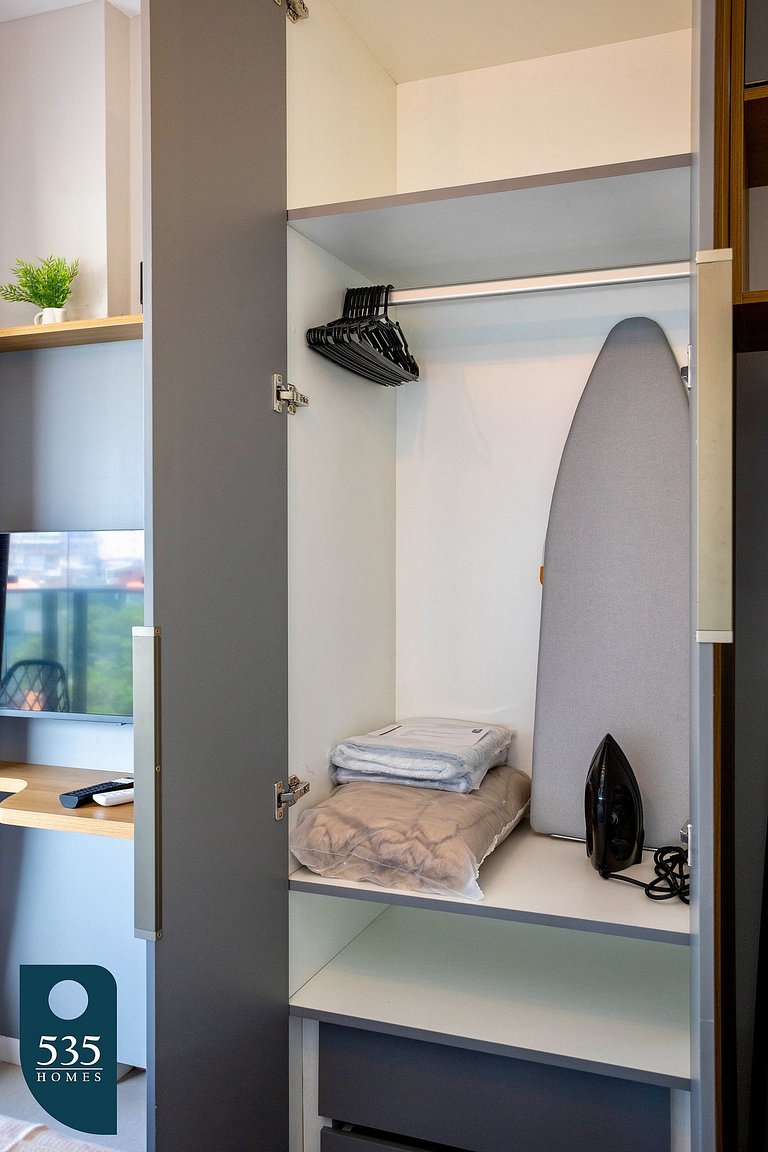 Experience the city of Salvador steps by the beach