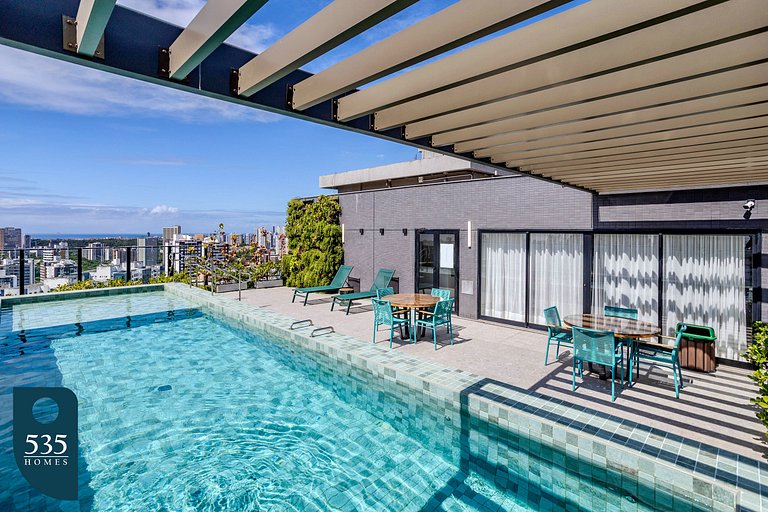 Live Caminho das Árvores Near the Mall